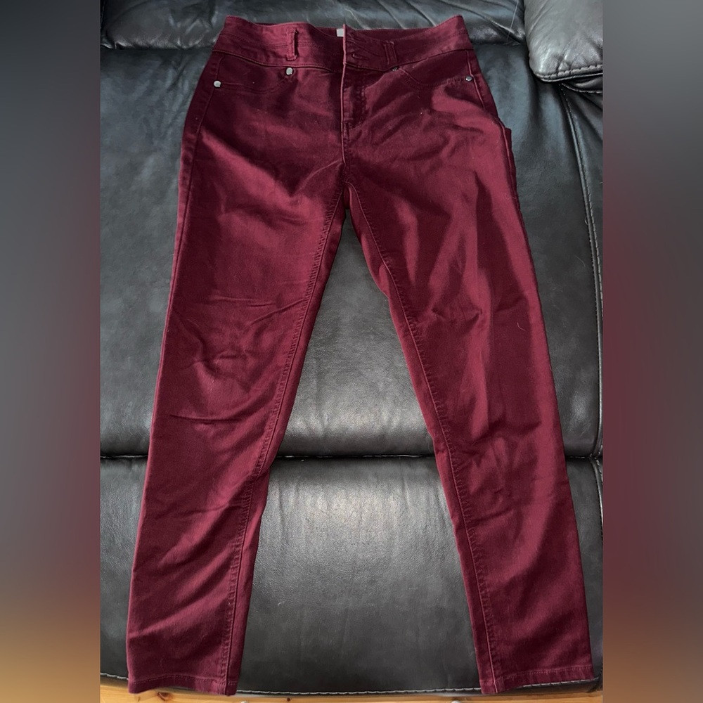 Women's Burgundy Jeans
